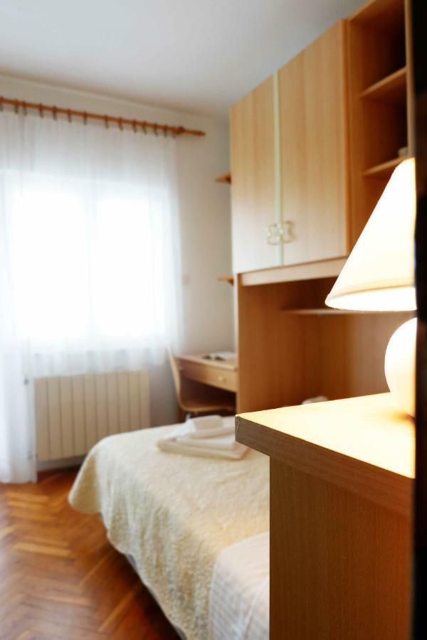 Apartment Ponoš Krk Town Exteriér fotografie
