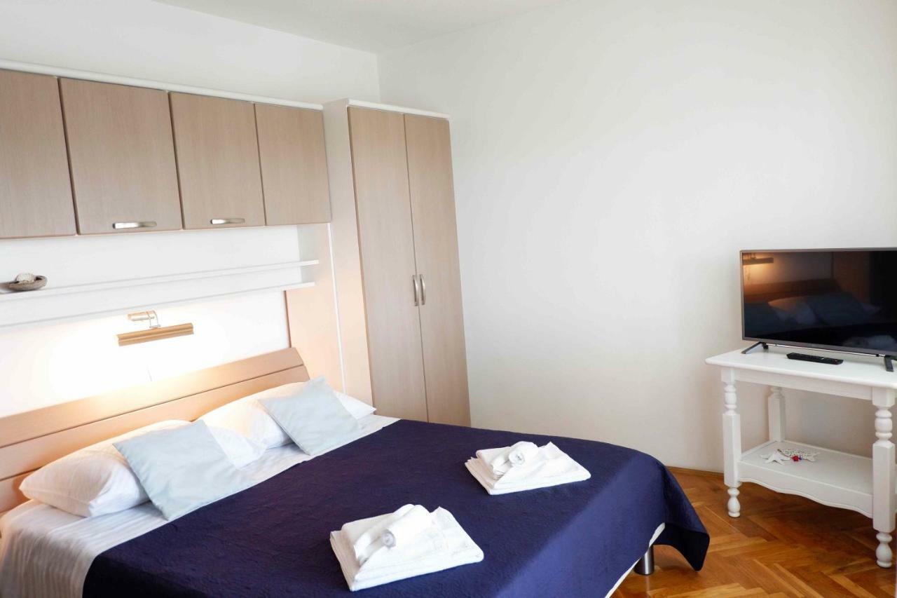 Apartment Ponoš Krk Town Exteriér fotografie